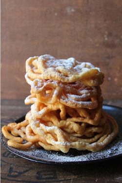 craving-nomz:Tippaleipä (Finnish May Day Funnel Cakes)