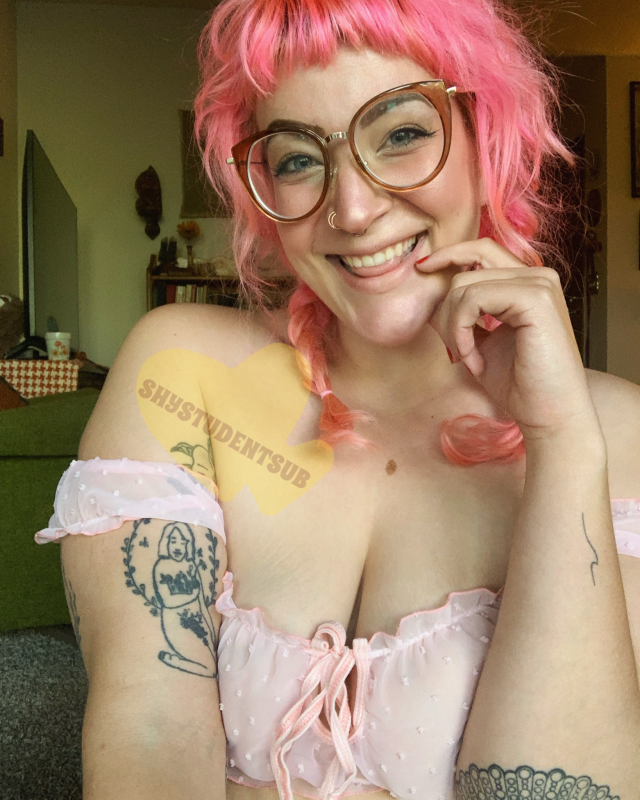 XXX shystudentsub:want to see more of this cute photo