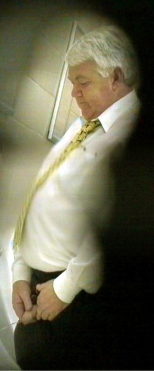 telmouk:Handsome