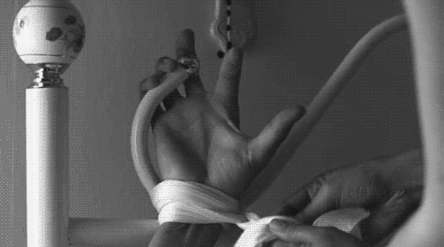Smut Gif Hunt- Chained/tied to a bedpost