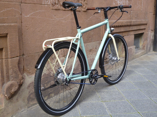 larsvogel:  tout terrain amber road rohloff cdr duo tone custom bike