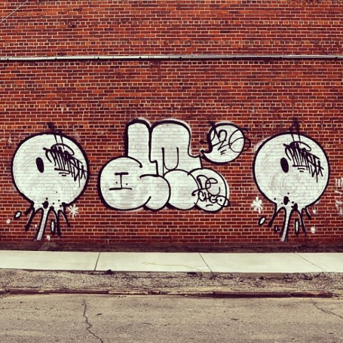carnagenyc:  #optimist #amuse #detroitgraffiti 