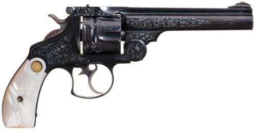 Factory engraved Smith &amp; Wesson Frontier with pearl grips, manufactured between 1881 and 1889.fr