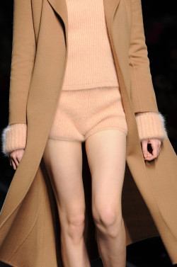 gaptoothbitch:  ERMANNO SCERVINO FW 2014 