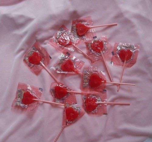 clumsy-lilith: 😍   