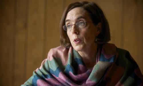 GREAT NEWS FOR BISEXUALS! INTRODUCING GOVERNOR KATE BROWN OF OREGON, THE FIRST OUT BISEXUAL GOVERNOR