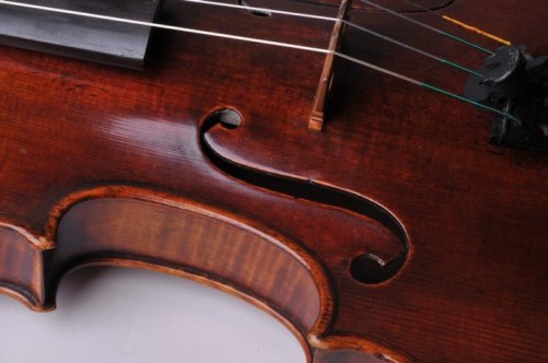 ”Lipiński” Violin, ca. 1715Antonio Stradivari (Cremona, Italy, 1644-1737)- Materials: Ba