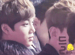 kkimji:  07/ ∞ fave otp moments // baekhyun’s always doing something which makes