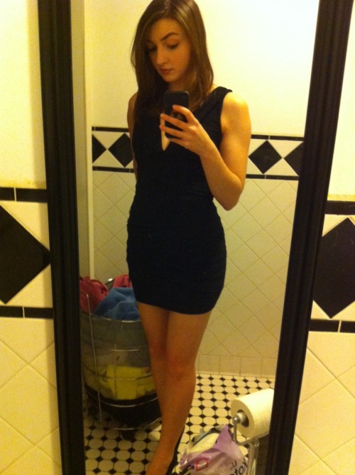 Porn gina-draws:  Went out last night and looked photos
