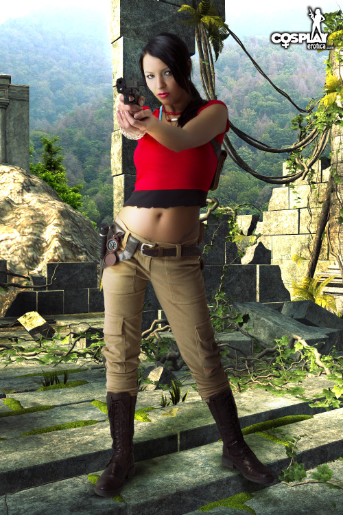 angelablanche:  cosplayerotica:  Uncharted 2 Chloe MeaLee Frazer (hee-hee). I just love Chloe, and I still think UC2 is the best from ther series (everyone seems to love UC3, but I don’t). Anyways, here is the nasty-parody version of Chloe. Also here