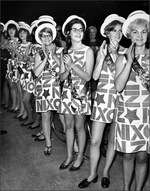 Trendsetter: Paper Dresses,1966‘What was supposed to be a promotional gimmick turned into a bo