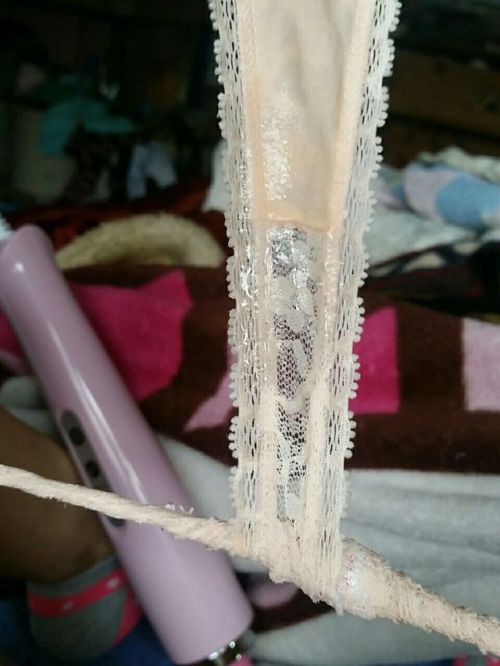 megranalovermachete: Made some new squirting content this weekend, another thank you to my lovely fo