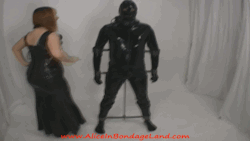 mistressaliceinbondageland: I’ll just make sure this submissive stays right where I want him to… http://www.aliceinbondageland.com  