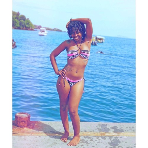 #Tb 😍😍😘😘🙌🏿🙌🏿🙌🏿👑💞 @just_call_me_yhani  (at Petit Saint Vincent - Grenadines)