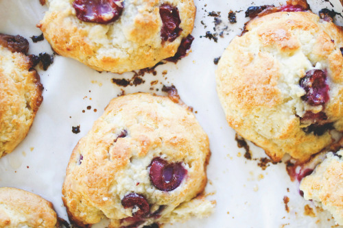 delectabledelight: sweet cherry scones (by michelle | une-deux senses)