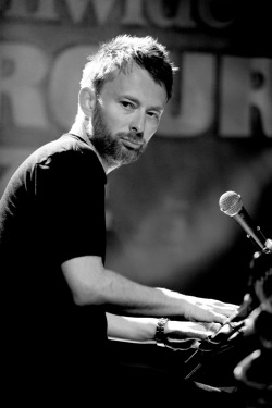 acoldstreamoflogic:  Thom 