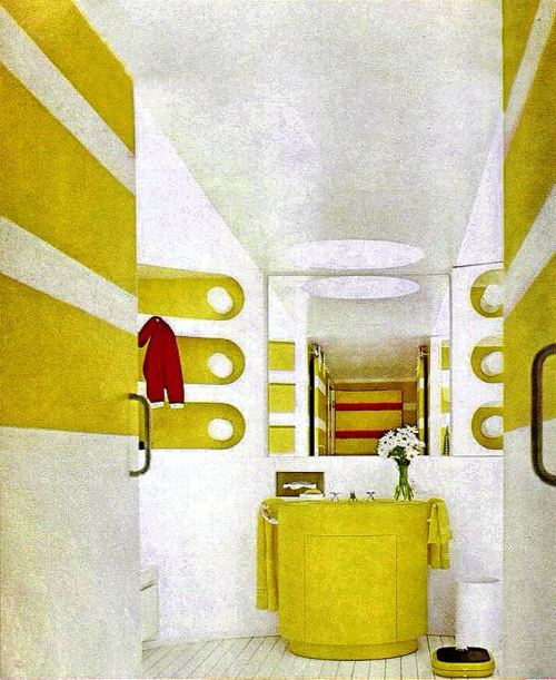 danismm:  1970s bathroom   @empoweredinnocence I almost love this. 