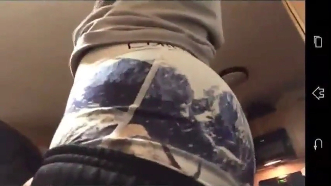 saucedrippa:  (Nyreon) That azz🍑 fat … yum 😋 @saucedrippa 💦 REPOST 