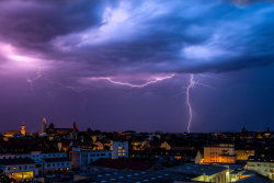 the-silver-forked-sky:  Lightning by MarcBraner