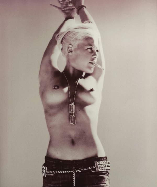 celebritiesuncensored:  Pink Topless
