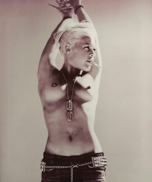 celebritiesuncensored:  Pink Topless