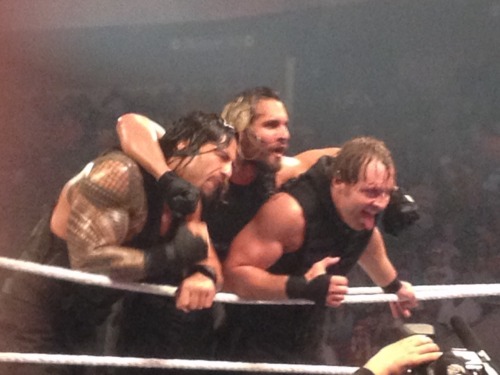 twinambrose:  andepanda:  I couldn’t breathe  ♥ 