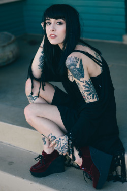 hannahpixiepixie:  Hannah Snowdon by hannahrayninja for TUK