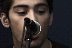 keepingupwithzayn:  zayn performing little things on siriusxm’s artist confidential+ 