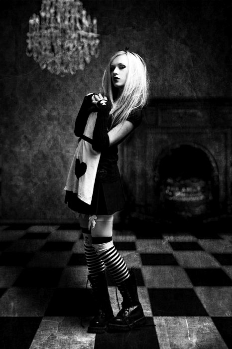 axreasonxtoxscreamx:  h-e-l-l-p-a-t-r-o-l:  Original here, edited my me. Please,