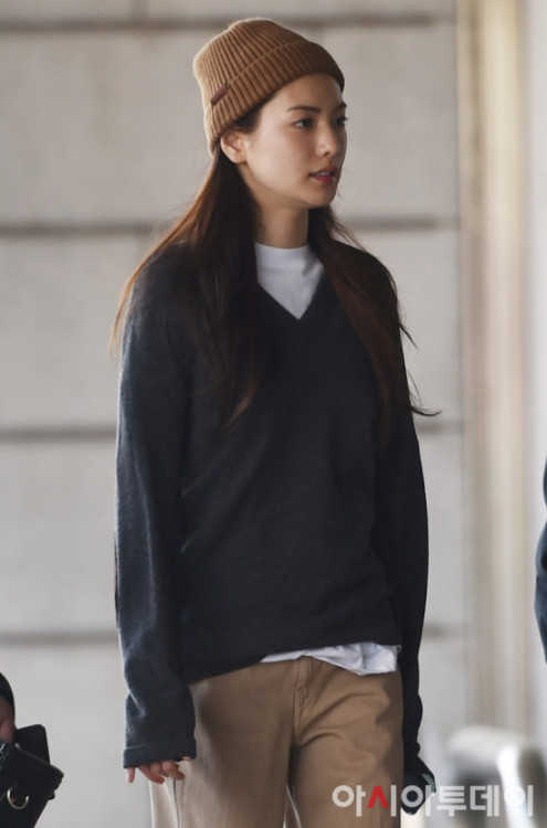 [200426] Nana attending a script reading for the KBS drama &lsquo;출사표&rsquo; at KBS annex in Yeouido