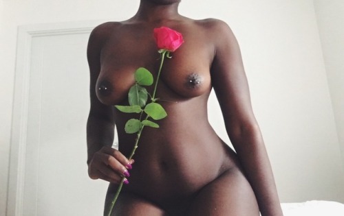 truthinthebooty: Coming up roses  porn pictures