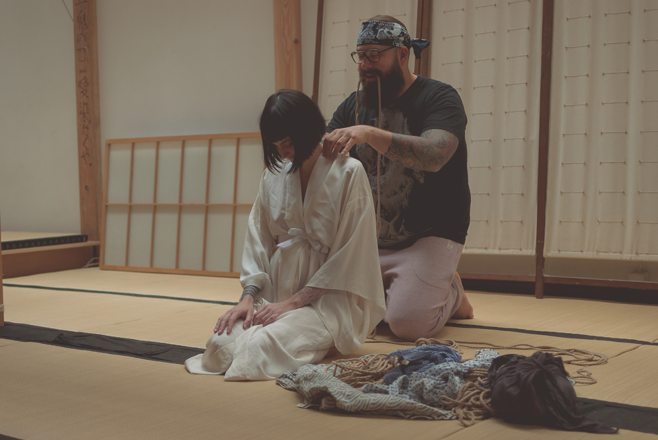 strictly-nawa-kitsune:  Beautiful rope session with Jessica and Alex at La Place