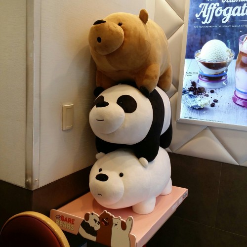gangnam-gzb:  GIVE 🐻 THEM 🐼 TO ❄️ ME!!