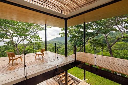 The Costa Rican home that blends inside and outside space to perfection. 