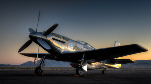 aviationblogs: 3200 HP P-51 Air Racer “Precious Metal”