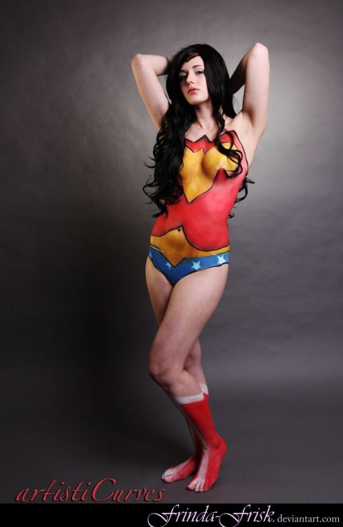 nude-superheroines:  Wonder Woman bodyart