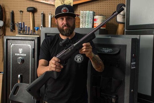 brownellsinc:Sunday Gunday with Brownells Pro-Team Adventurer Yeti Norvell & his 10/22 Backpacke