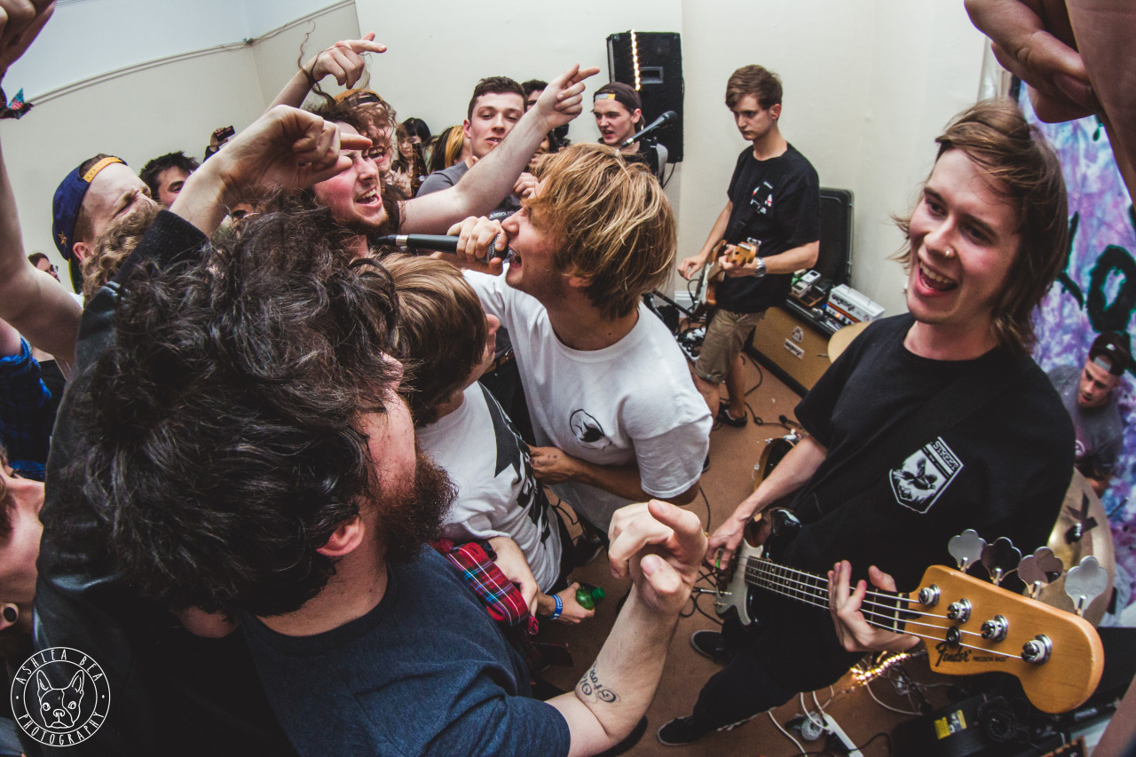 ashleabeaphotography:  RoamHouse Show, Bristol - 26.04.15Flickr // Facebook // Twitter