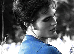 vanelandia:   Edward Cullen + Blue  