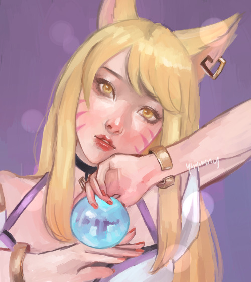 ahri collab with @/tsuu_gentle.art on ig 