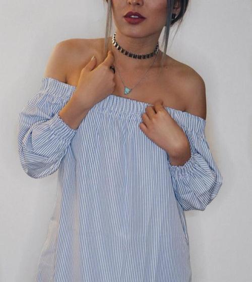 rosegalfashion:  Off-the-Shoulder Tops Are the Freshest Silhouette to Wear @rosegalfashionRevie