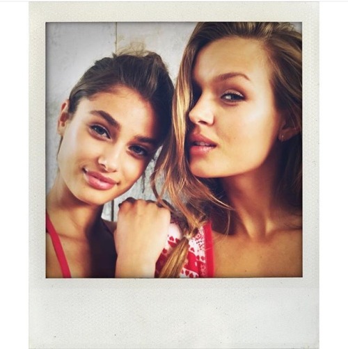 ingefonteyne: Double trouble @taylor_hill @josephineskriver #holiday @colleencreighton @earlsimms2 @