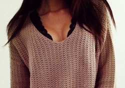 glamluxe-gala:  Casual Pullover Sweater 