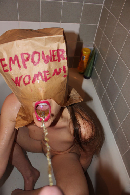 pleasedbytears:This seems empowering. Be proud I think you’re good enough to be my toilet