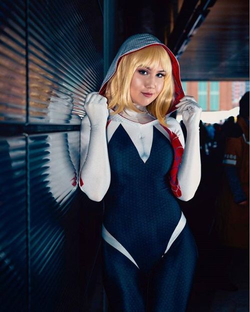 Porn Pics sharemycosplay: #Gwensday fun continues!