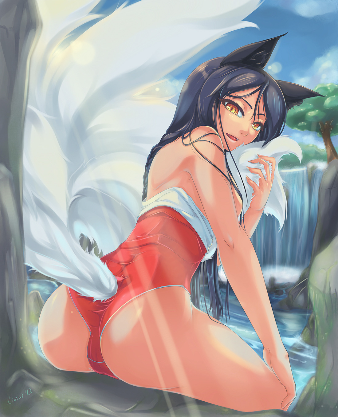 lunaismaiwaifu:  I like big foxy butts and I cannot lie.   Larger res if anyone