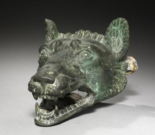 theancientwayoflife: ~Wolf-Head Barge Fixture. Date: A.D. 1-200 Place of origin: Italy, Rome From th