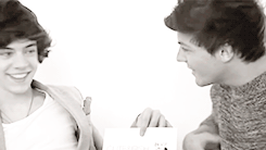 rollingboots:24 DAYS OF LOUISday 4 : louis + otp (larry)  / donate here“We played a game to see who 