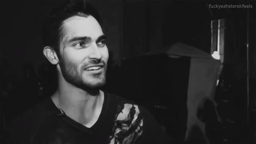 fuckyeahsterekfeels: Wait - what? Guess who’s the Alpha now. 