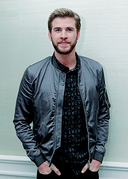 hotfamousmen:  Liam Hemsworth